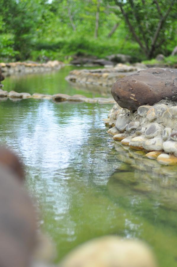 Thanh Tan Hot Springs By Fusion Hue Bagian luar foto