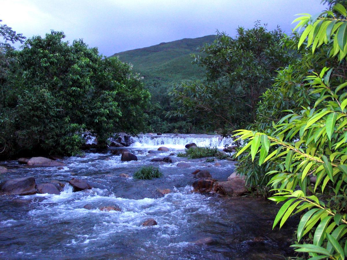 Thanh Tan Hot Springs By Fusion Hue Bagian luar foto